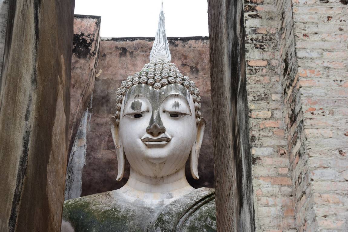 Sukhothai Historical Park - BMW Asia guided motorcycle tour