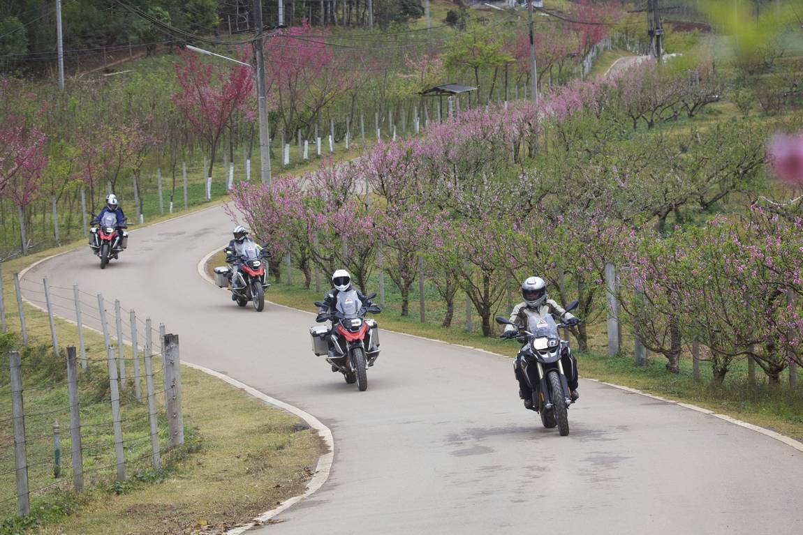 Northern Thailand scenery - BMW Asia motorbike tour